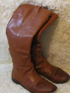 FRYE Leather riding boots in cognac brown